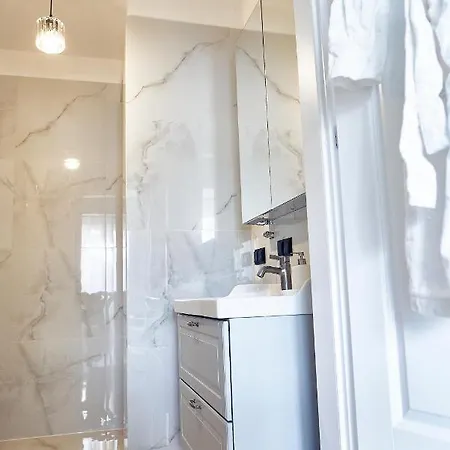 Szafirowe Apartment *